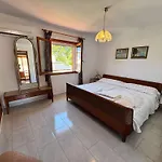 Algarrobo Villa *