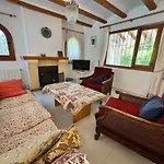 Villa Algarrobo *